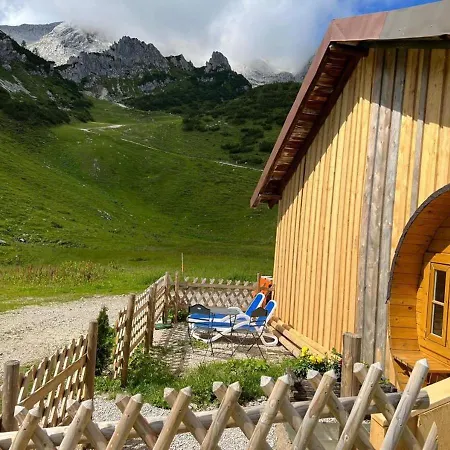 キャンプ場 Hochalm-premium-campingfass Auf 1705 M, No Car Access ガルミッシュ・パルテンキルヒェン