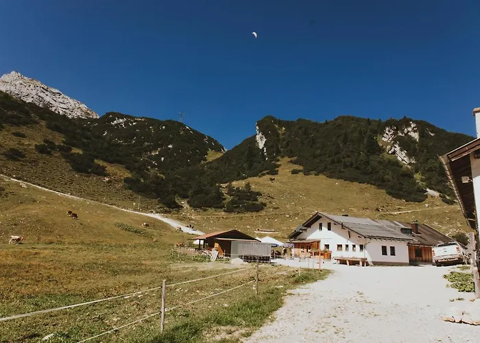 Hochalm-premium-campingfass Auf 1705 M, No Car Access Camping